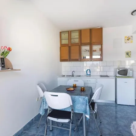 דירה One-bedroom In *