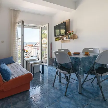 Apartment Awesome In With Wifi *